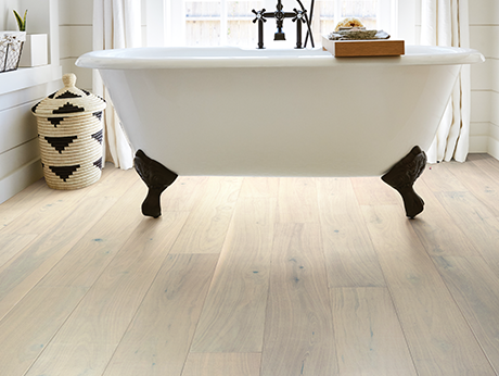 Bathtub from Color World Paint and Wallcovering Center in Pittston